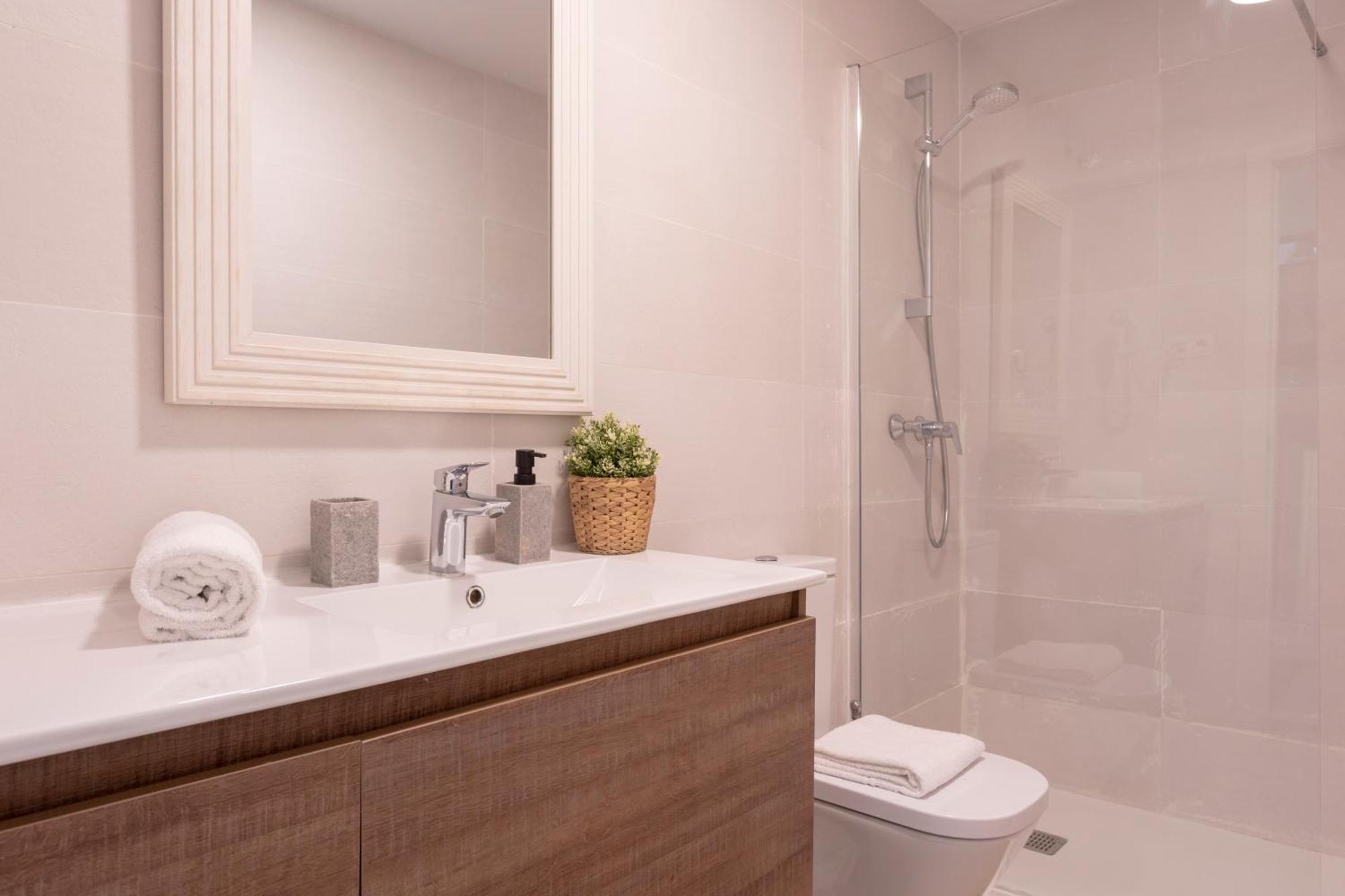 Sunstay Luxury Flat II ตอร์เรโมลิโนส ภายนอก รูปภาพ